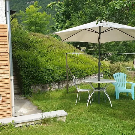 Au Calme - Rez De Jardin Chignin