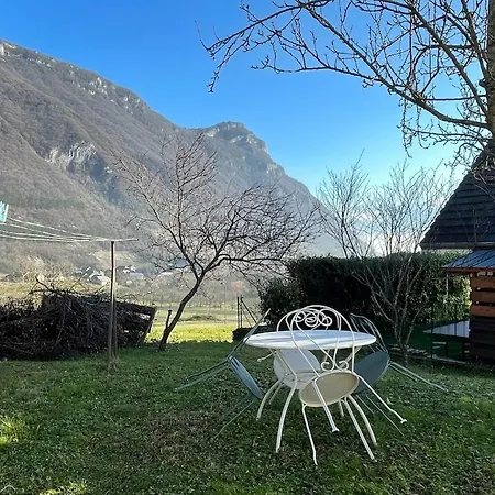 Au Calme - Rez De Jardin